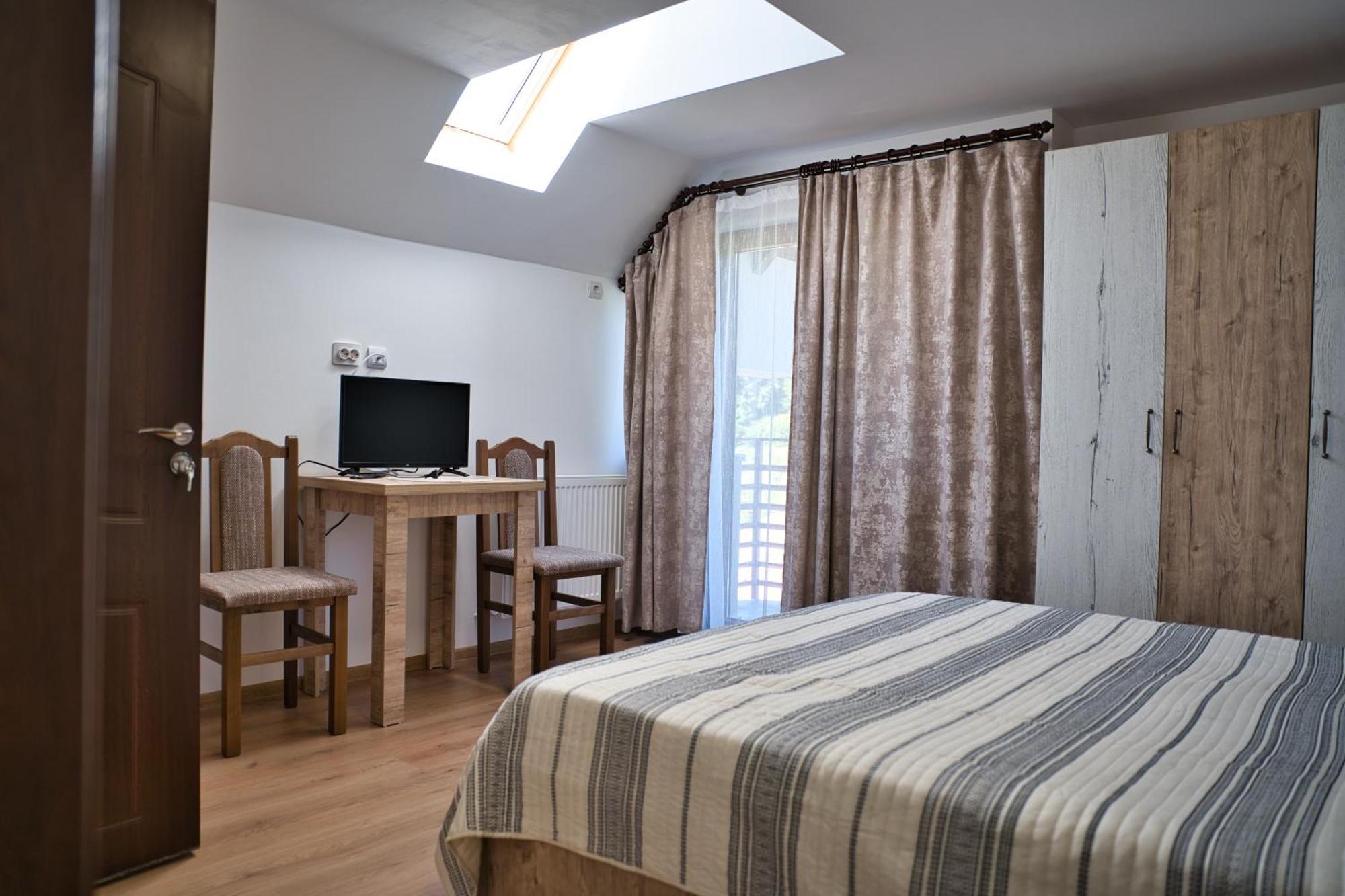 Perla Argesului, Ciubar, Piscina, Lift, Gratar, Cabana, Pensiuni, Hotel Cazare Transfagarasan Curtea De Arges Albestii de Arges Экстерьер фото